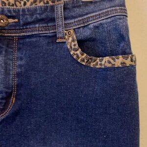 Chico’s Leopard Trim Blue Women's Jeans